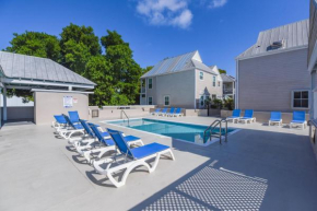 NEW! Villa Positano - Duval Square Condo, Pool, Hot Tub & Parking